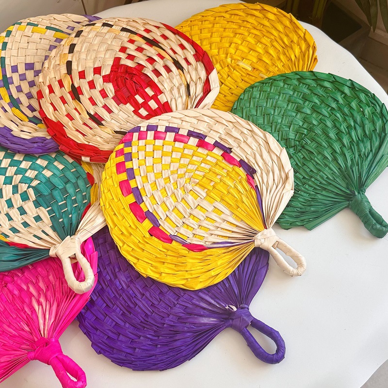 Chinese Style Handmade Fan Ret - Art Craft With Leaves recension och pris